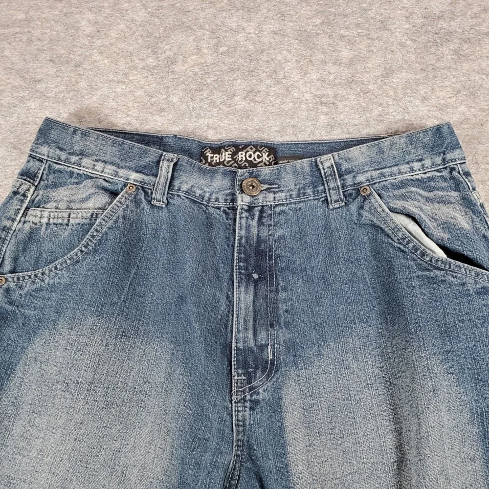 True Rock Denim Shorts Men 34 Blue Relaxed Fit Sandblasted Fade Y2K Skater Baggy